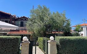Three Sisters House